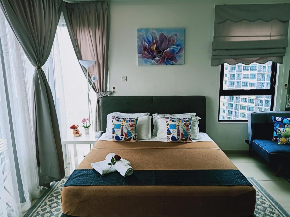 D'Gunduls Homestay Studio By Dgh I-City Shah Alam Exteriör bild